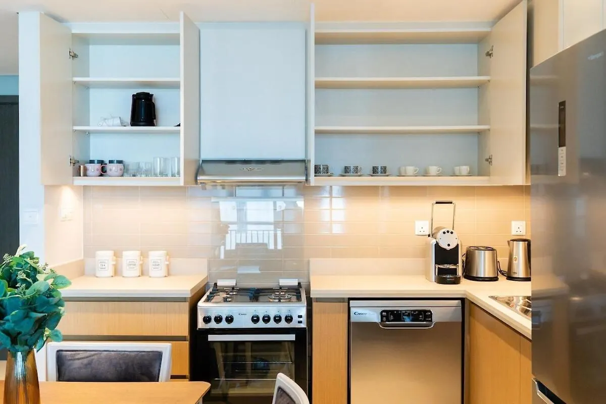 Harbour Views Tower L High Floor L Next To Park L Fits 2 Apartment Dubai United Arab Emirates